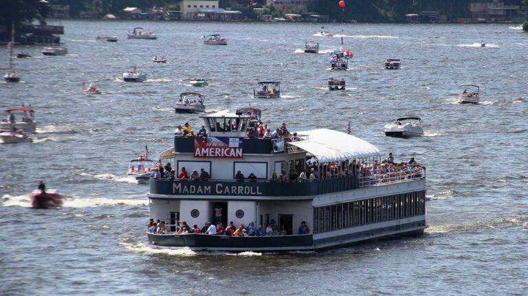 MC Boat Parade 2022